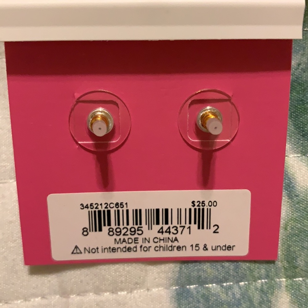 Betsey Johnson earrings - Picture 2 of 2